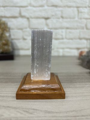 Selenita branca na base